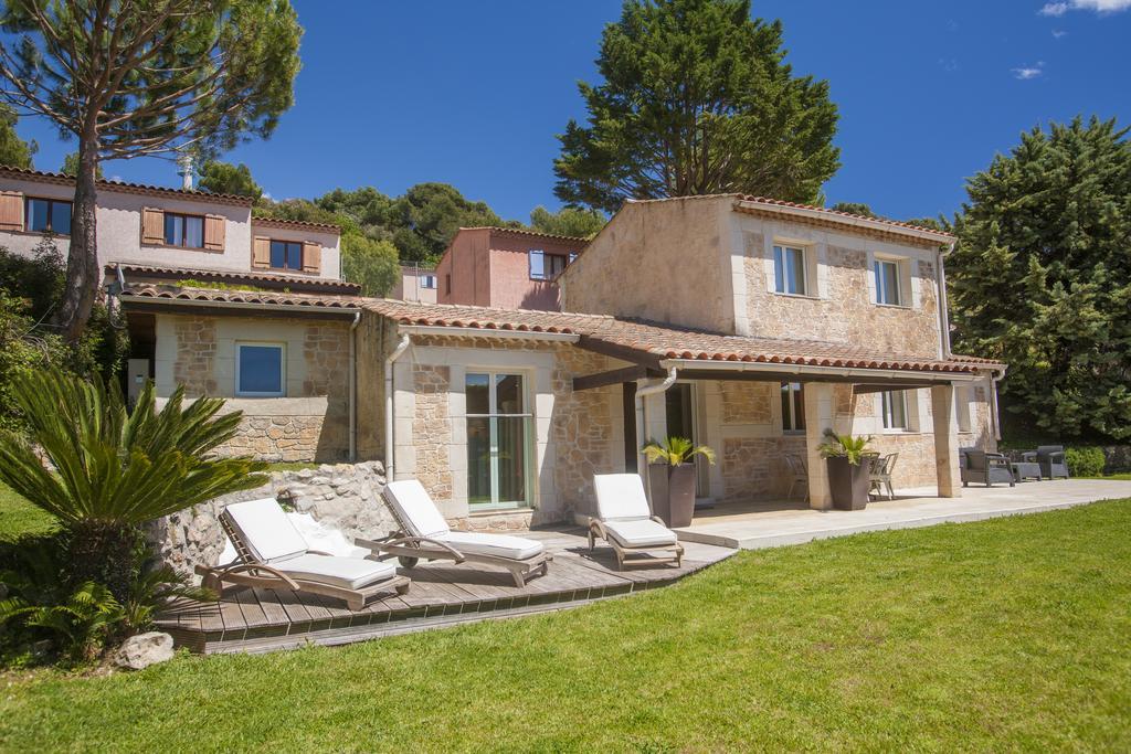 Domaine Du Mont Leuze Villefranche-sur-Mer Exterior foto
