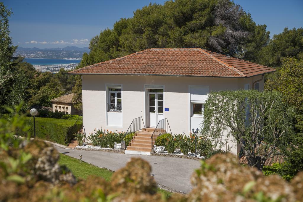 Domaine Du Mont Leuze Villefranche-sur-Mer Exterior foto